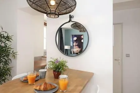 402 -studio Elegant Et Confortable A 5 - Flat-guest Apartment Paris